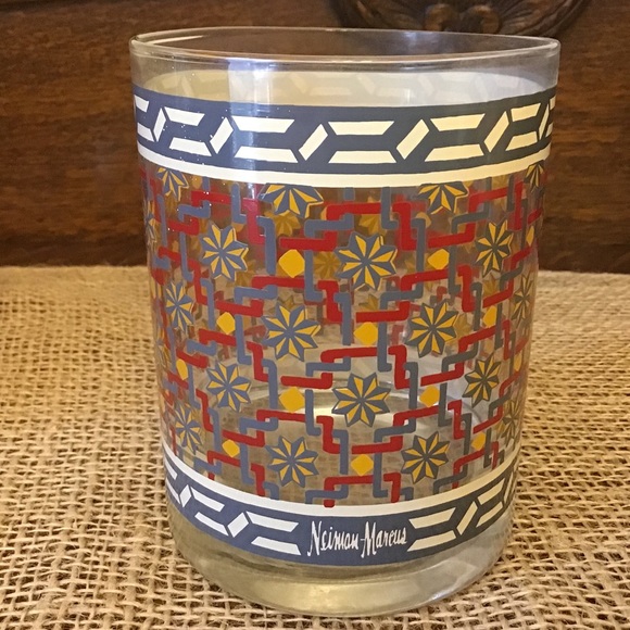 Vintage Neiman Marcus set of 5 glasses. - Picture 2 of 3